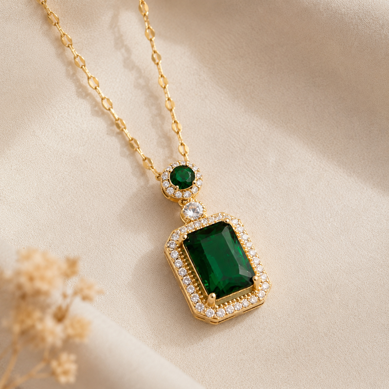 Emerald Green Vintage Jewelry Set for Women